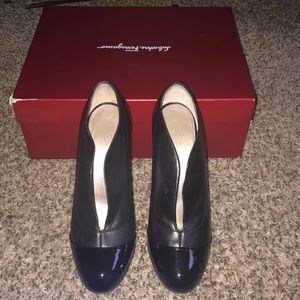 Women’s heels. Size 7